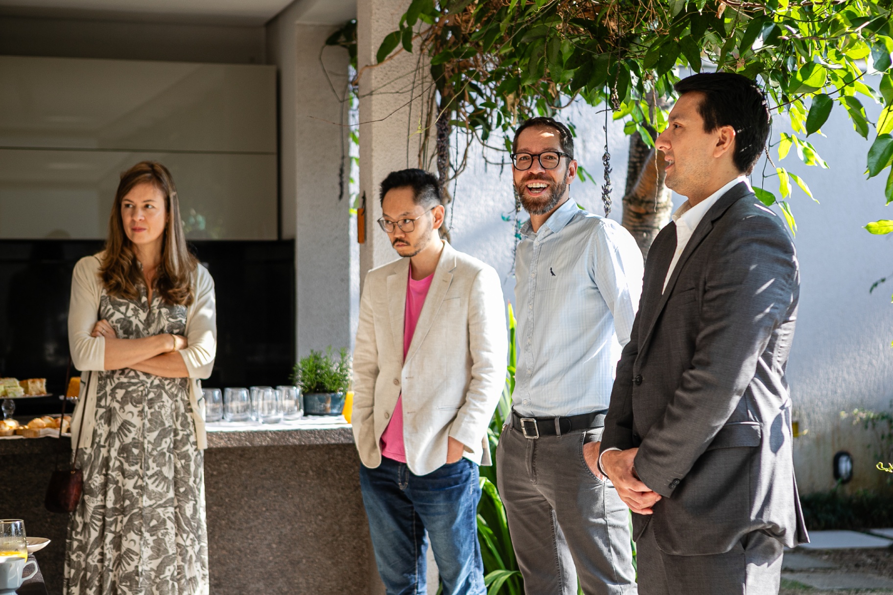Equipe reunida em encontro corporativo na Experience Lounge